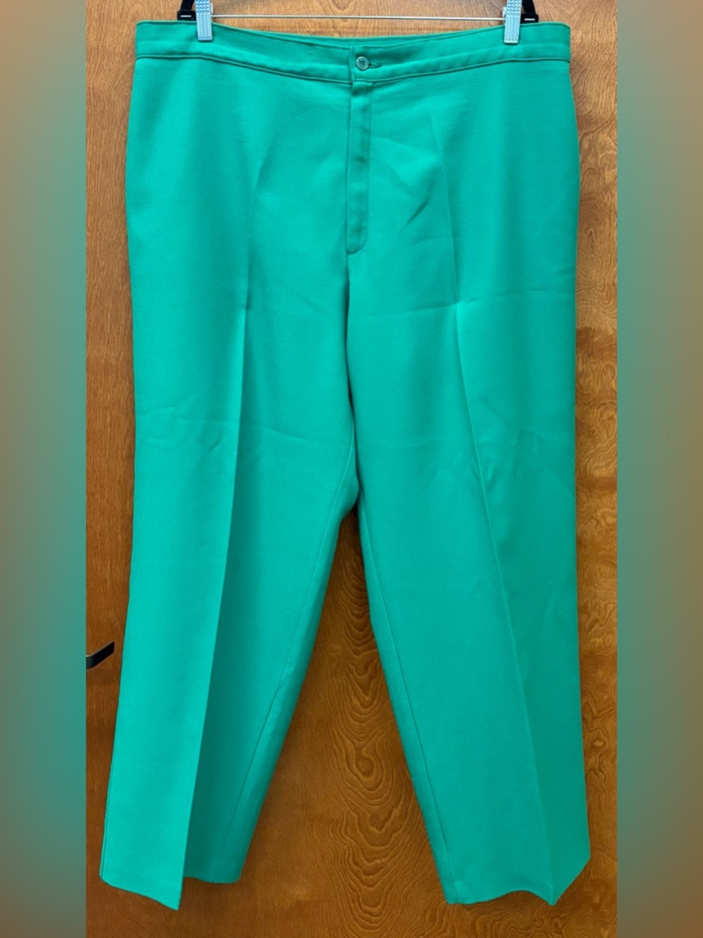 “Bend over” 70’s Green Levi Strauss Trousers Polyester High Waist Creased 40x30